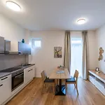 Apartment Hebalm Pack