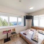 Apartment Hebalm *